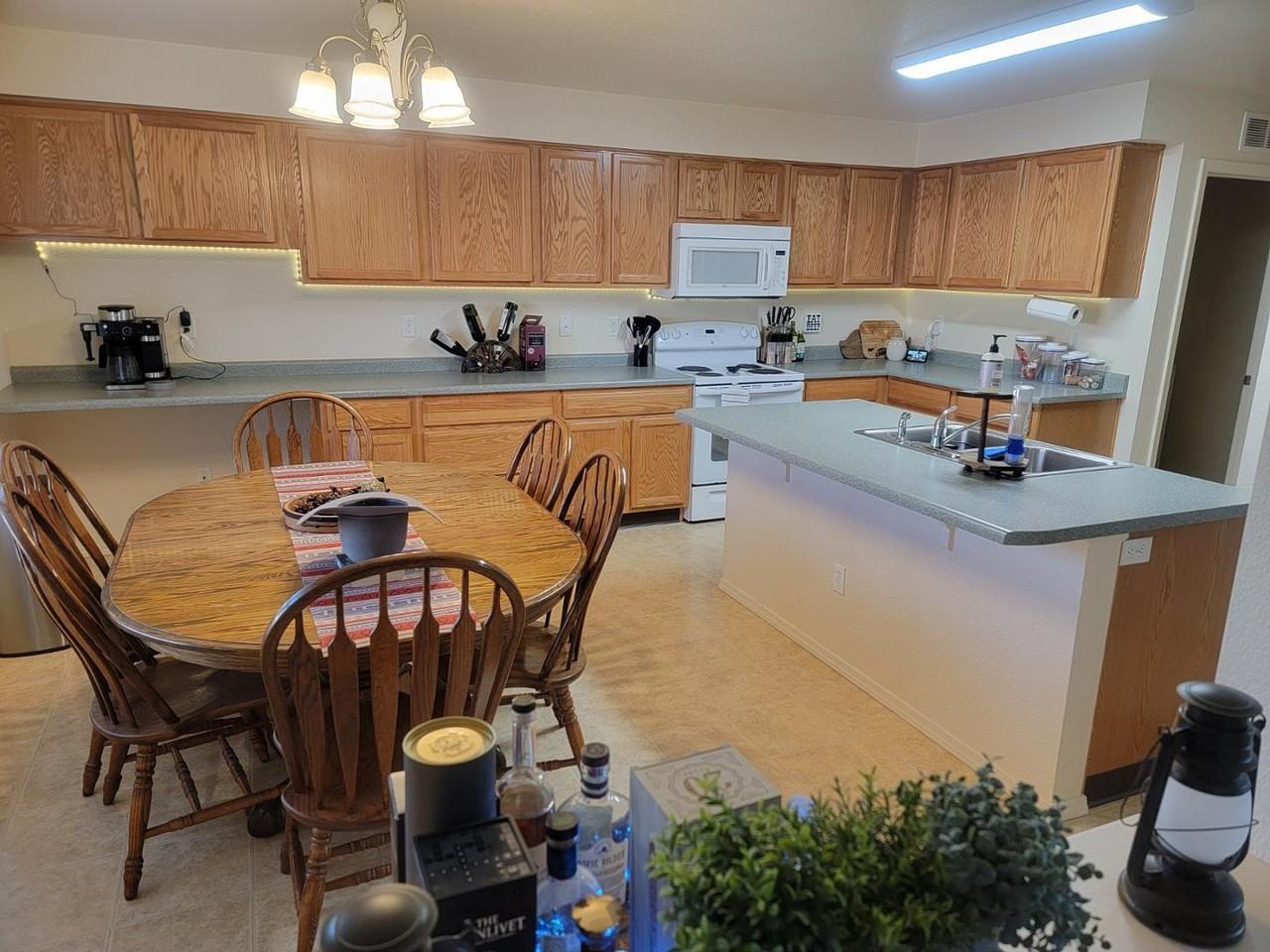 7697 Tabernash Dr - Photo 3 of 32