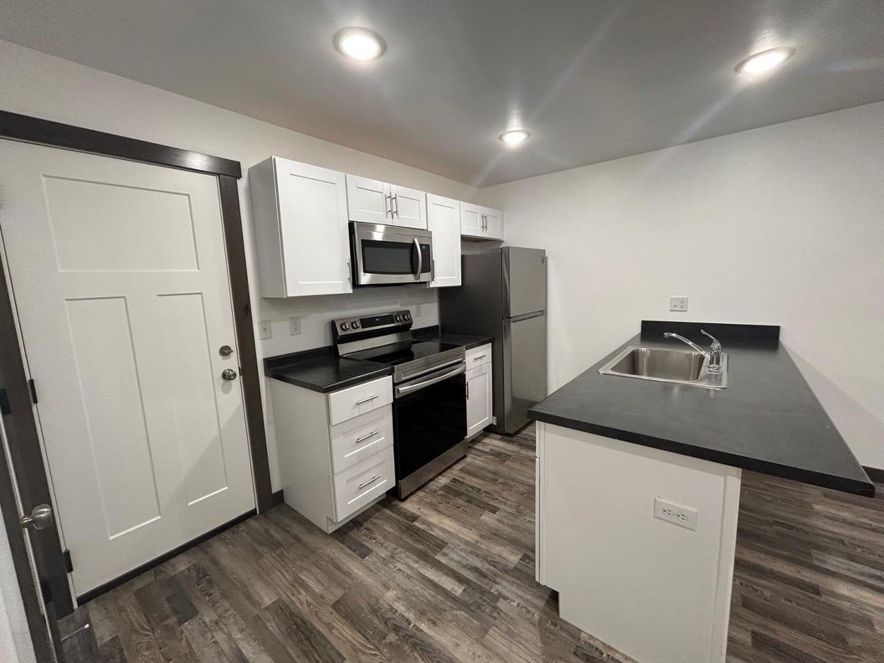 89 Village Dr #3A - Photo 3 of 21