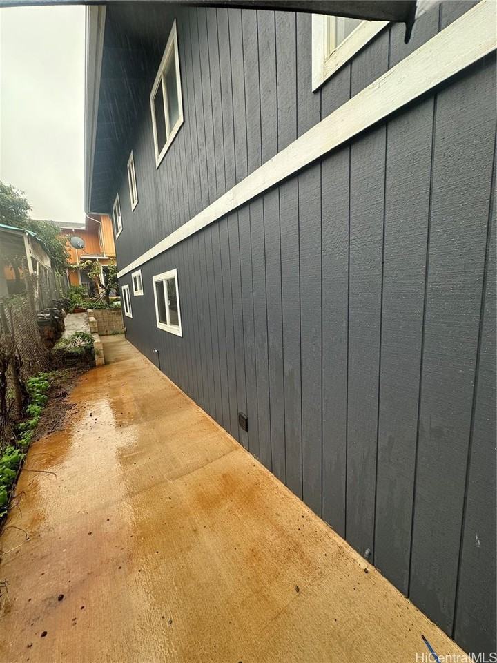 3154 Olu St #A - Photo 4 of 13