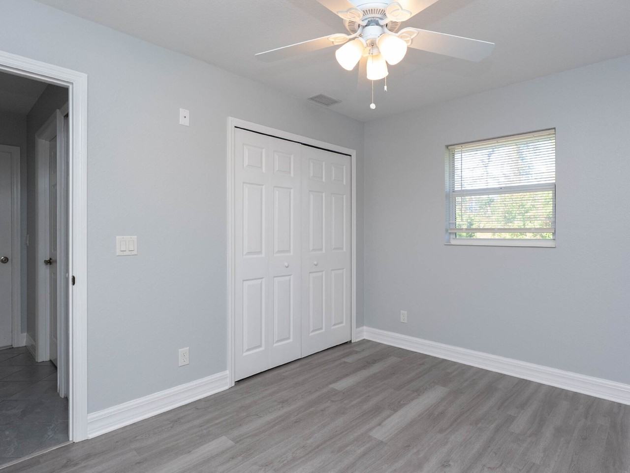 5569 Stephens Rd - Photo 6 of 29