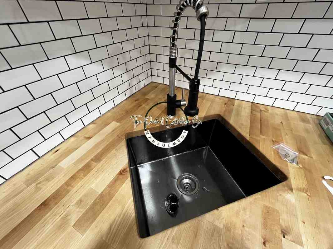 125 E 39th St - Photo 4 of 14