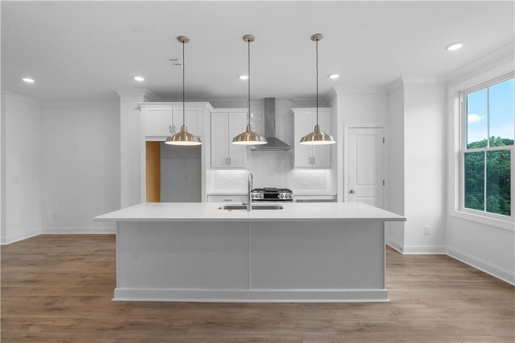 4231 Millcroft Pl - Photo 2 of 10