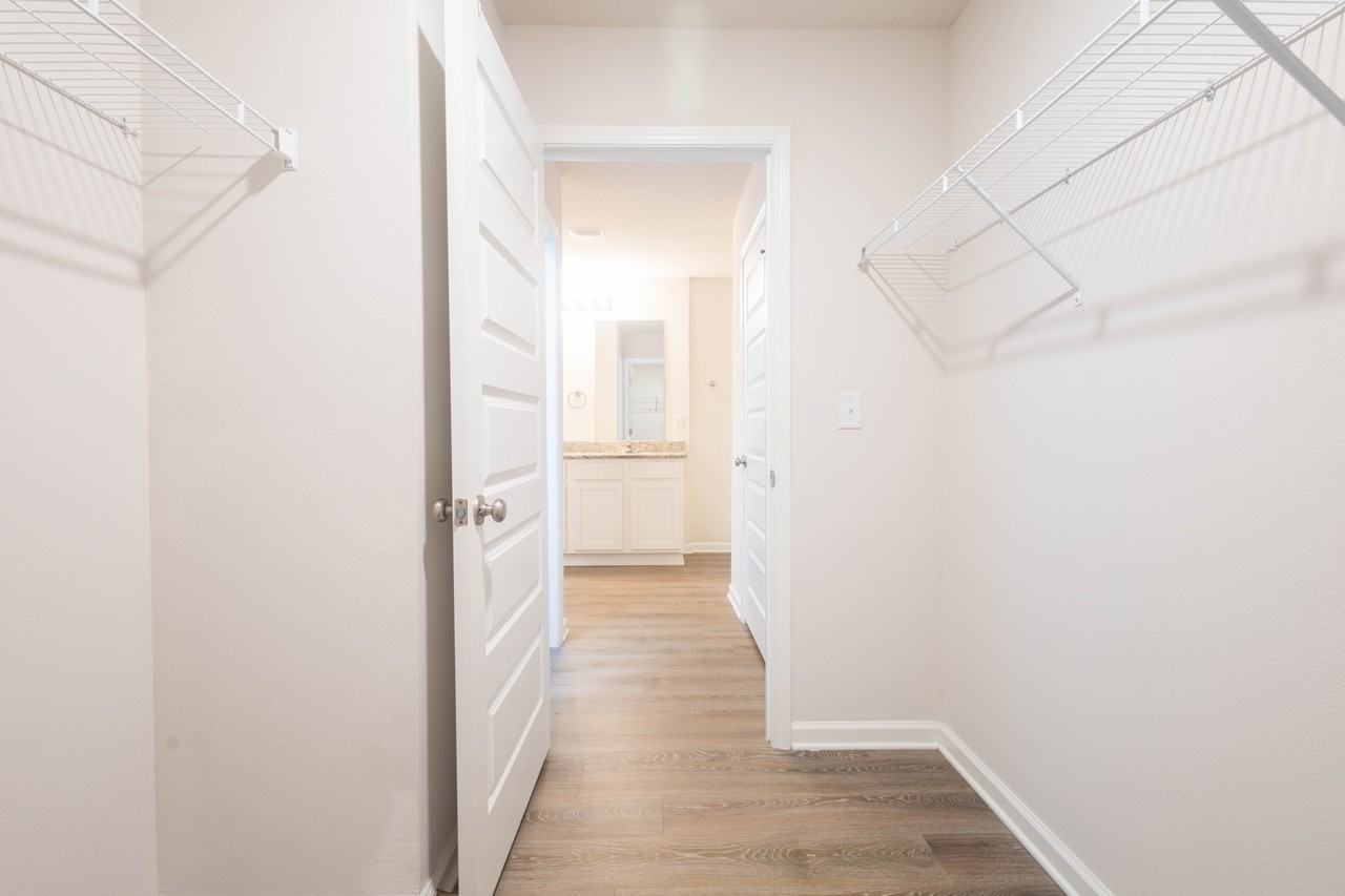 4119 Whitetail Ln - Photo 3 of 50