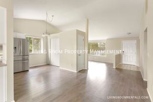 8715 Ne 109th Ct - Photo 1 of 1