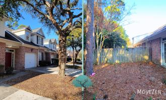 5006 Carleton Dr #11 - Photo 1 of 1