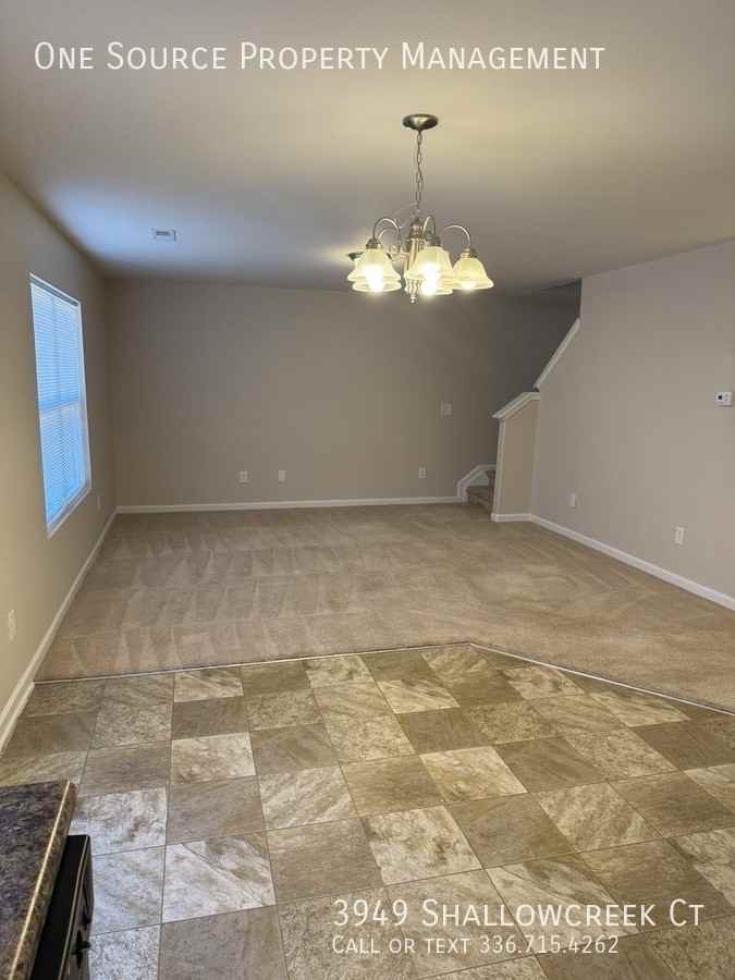 3949 Shallowcreek Ct - Photo 3 of 23