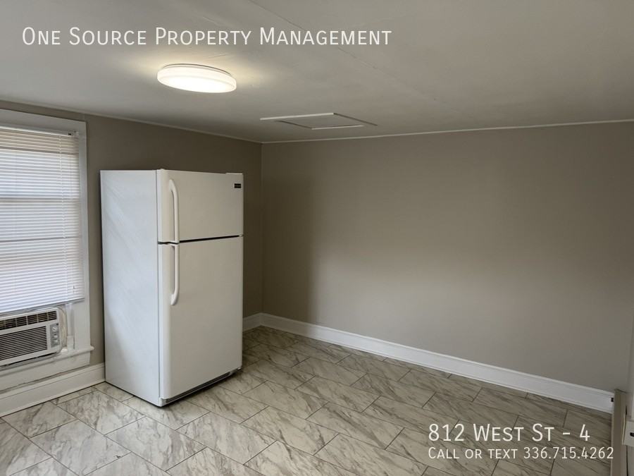 812 West St #4 - Photo 3 of 12