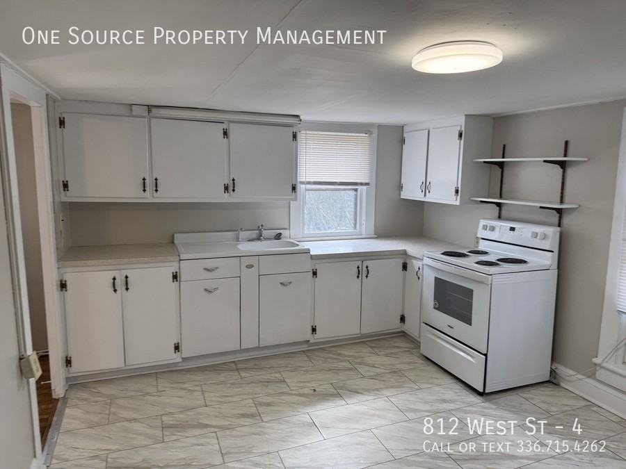 812 West St #4 - Photo 4 of 12