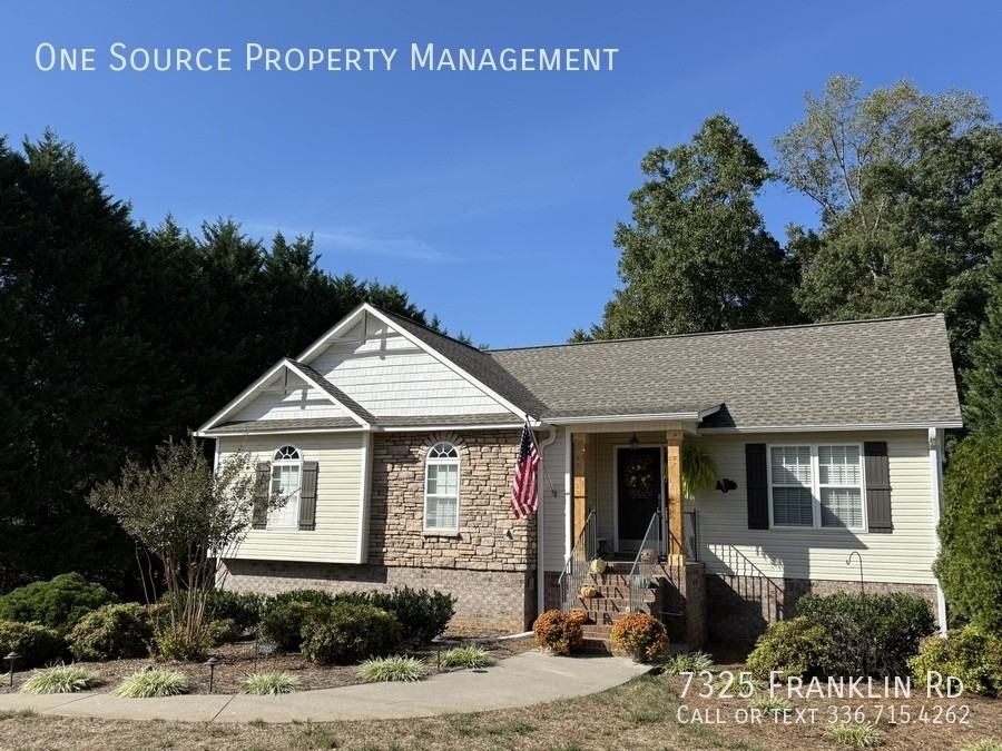 7325 Franklin Rd - Photo 3 of 50
