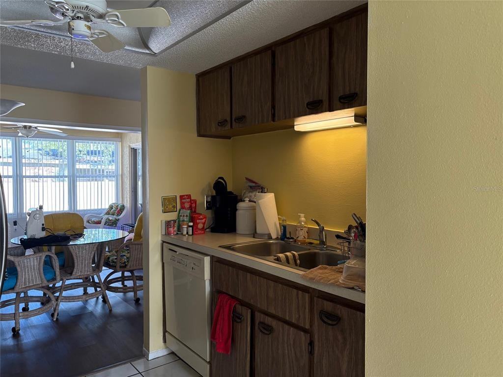 3813 Staysail Ln #3813 - Photo 5 of 28