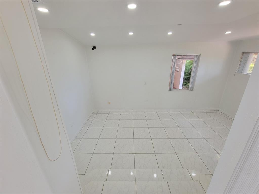 2980 Sw 68th Ave #2980 - Photo 5 of 9