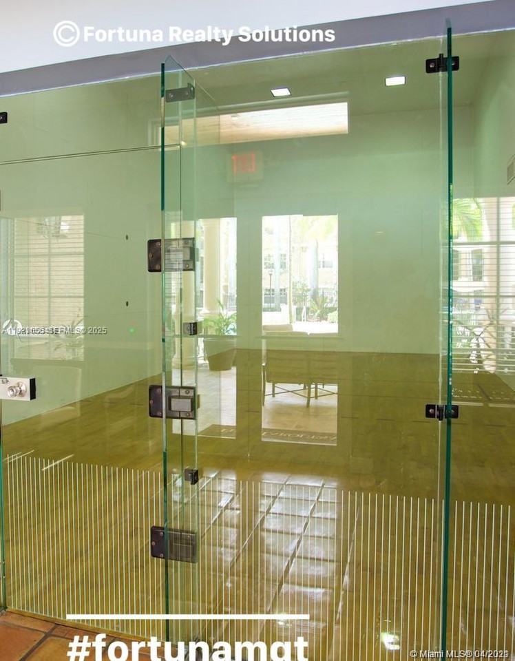 Pembroke Rd #151-9304 - Photo 4 of 5