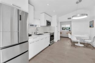 836 W 40th St #836-3 - Photo 1 of 1