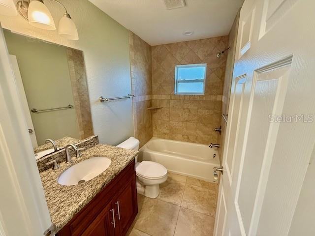 305 E Grace St #305 - Photo 5 of 14