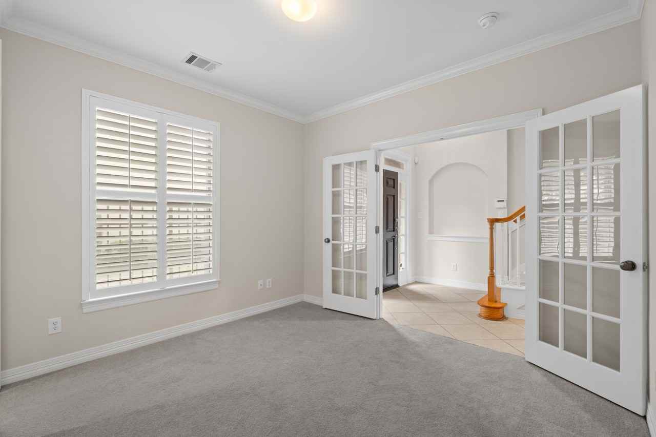 2196 Bancroft St #2196 - Photo 5 of 30