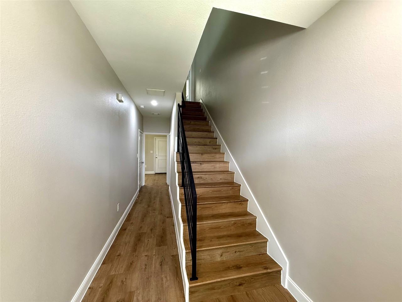 3526 Luca St #3526 - Photo 5 of 9