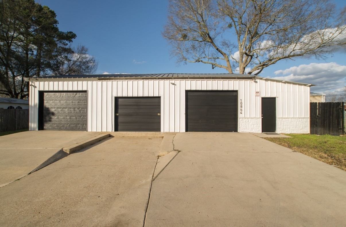 10864 Pecan St #10864 - Photo 4 of 8