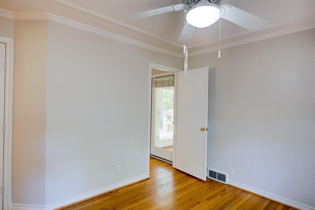 942 Bridget Ln #942 - Photo 3 of 23