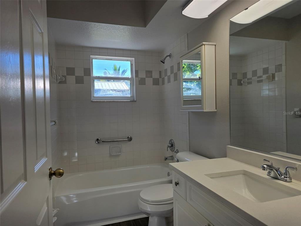 118 29th St Nw #118 - Photo 6 of 11