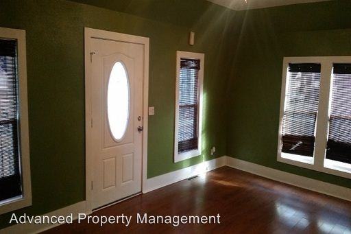 713 Pine St - Photo 3 of 25