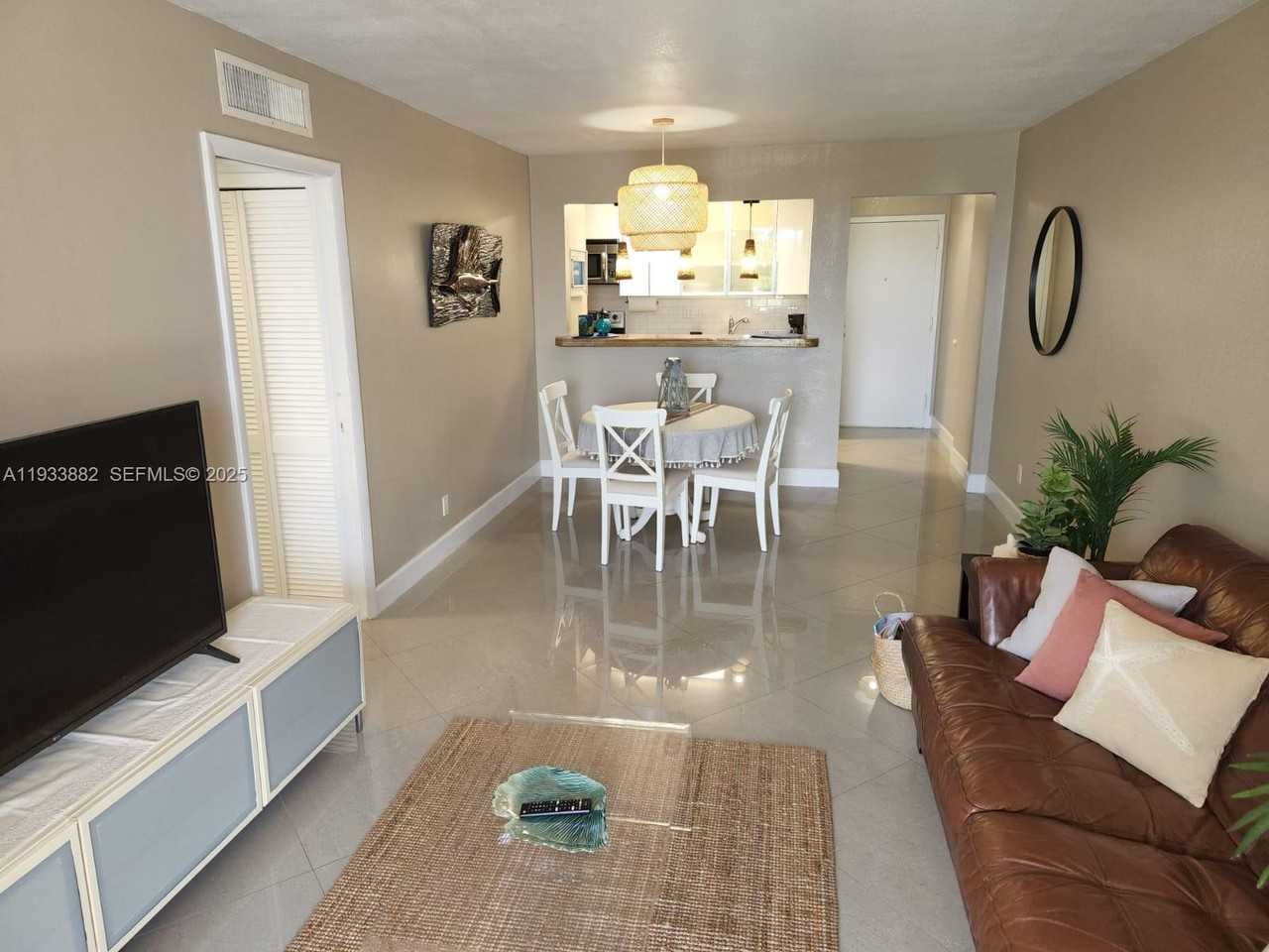 88500 Overseas Hwy #88500-301 - Photo 2 of 27