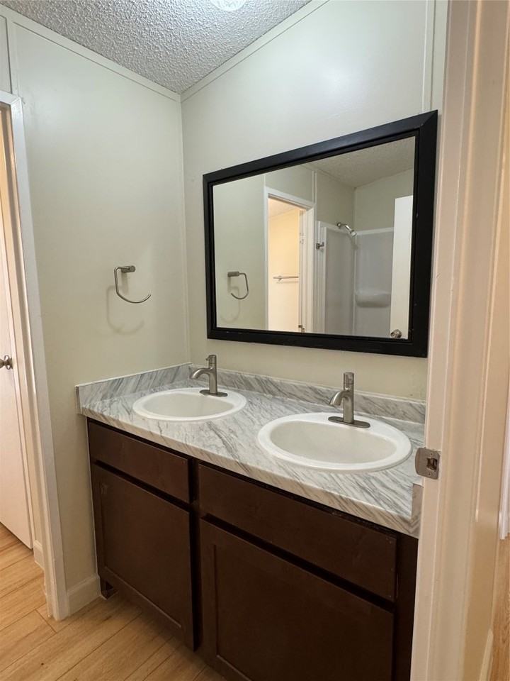 25009 Ranch Rd #25009 - Photo 7 of 12