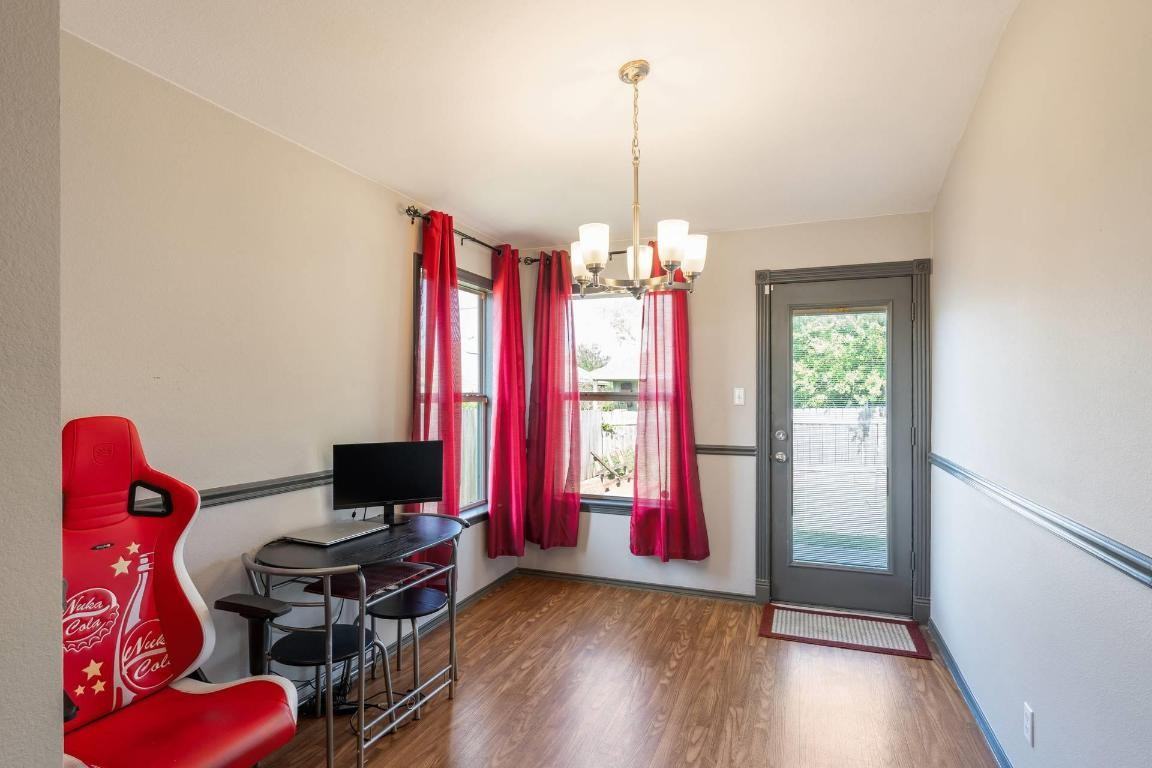 404 Paige Bnd #404 - Photo 4 of 25