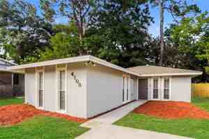 featured image of 4108 12th Ave W #4108