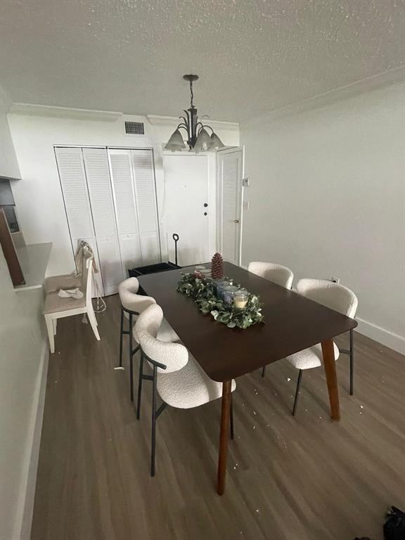 7040 Coral Way #7040