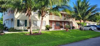 5240 Ne 14th Way - Photo 1 of 1