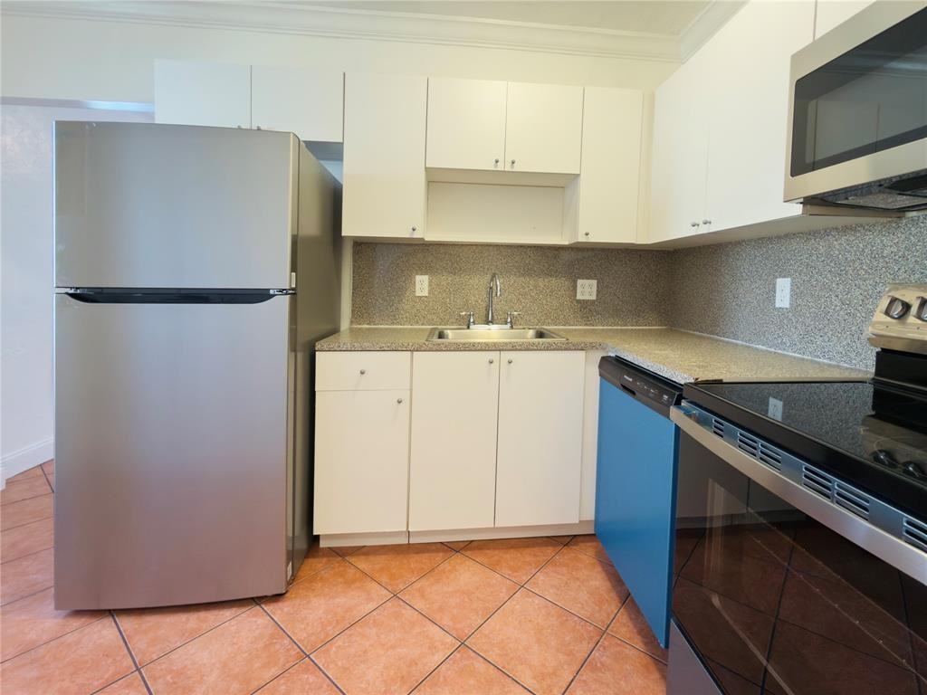 3172 Mcdonald St #3172 - Photo 7 of 36