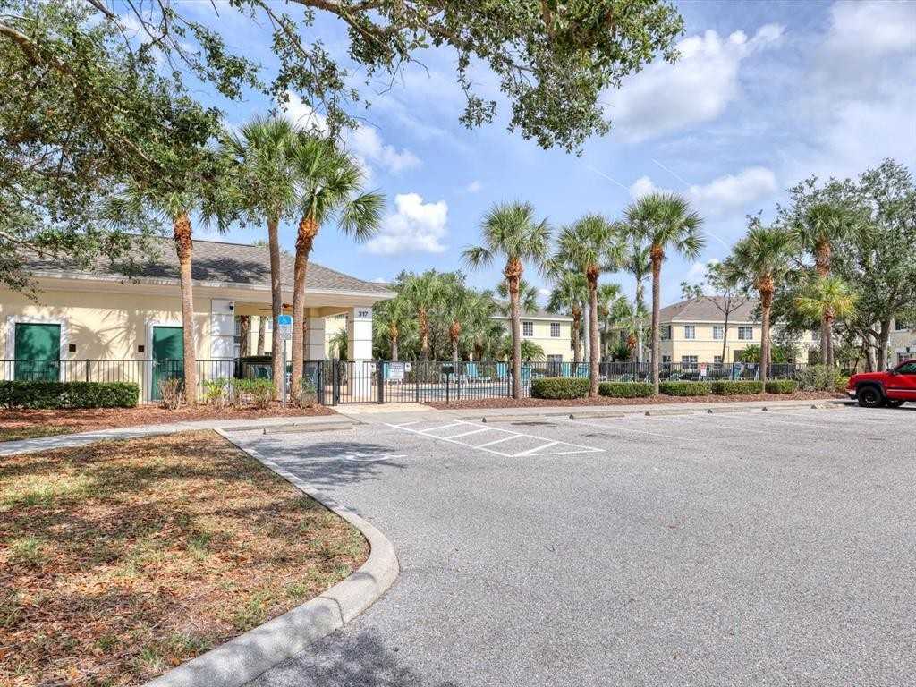 262 Cape Harbour Loop #262-101 - Photo 3 of 33