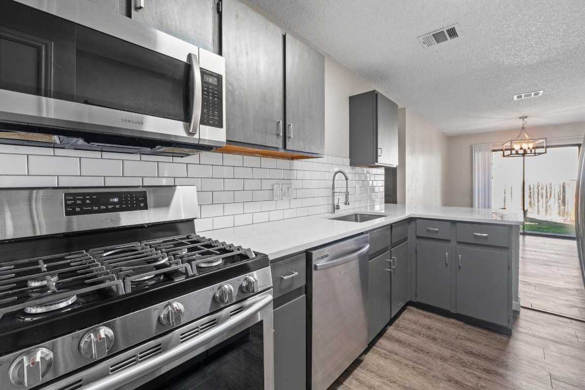 707 Brookside Pass #707 - Photo 3 of 25