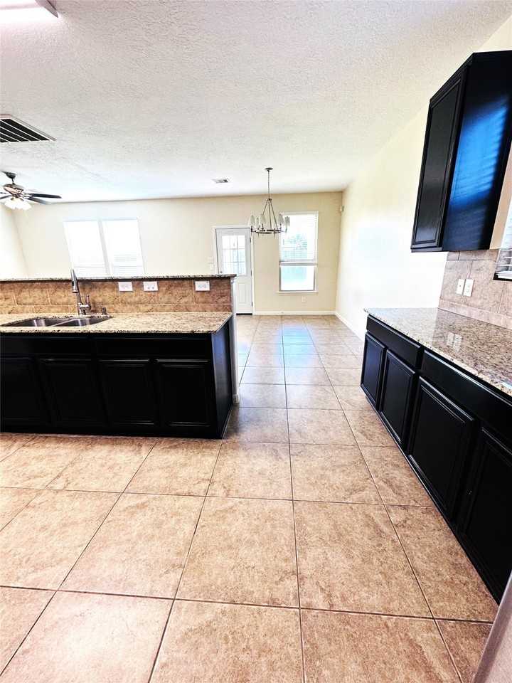 1607 Bel Riposo Ln #1607 - Photo 7 of 14