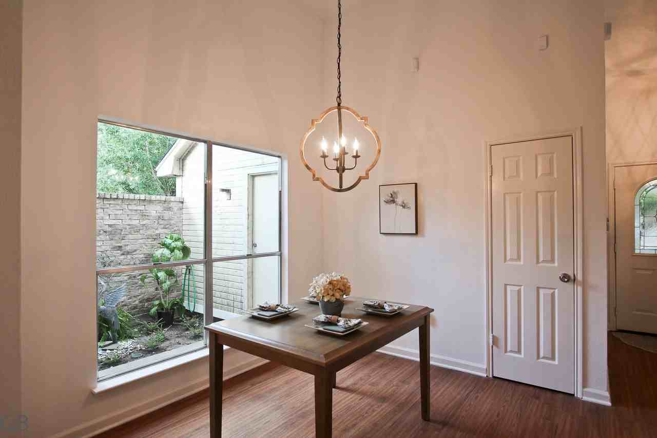 2002 Creekshire Dr #2002 - Photo 6 of 27