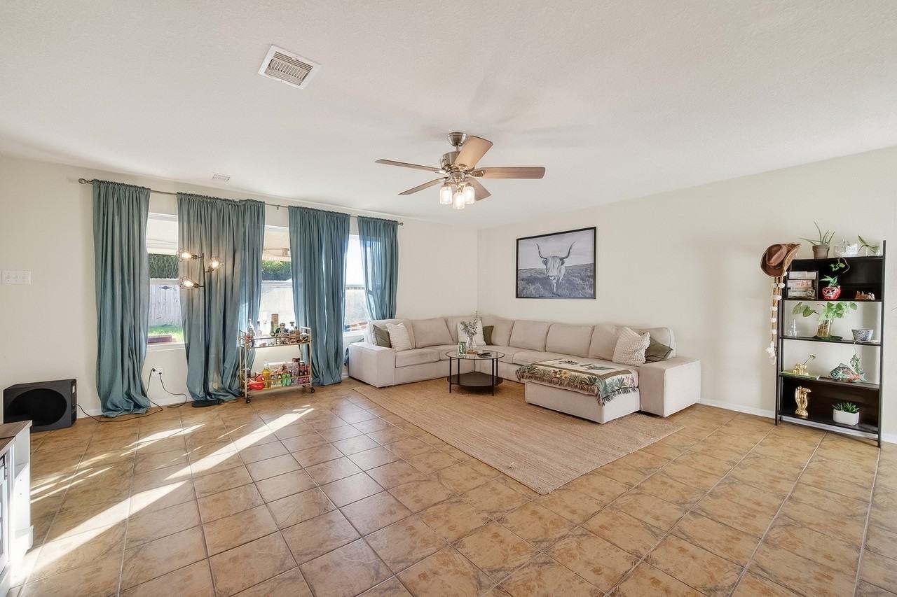 3326 Zephyr Glen Way #3326 - Photo 3 of 33