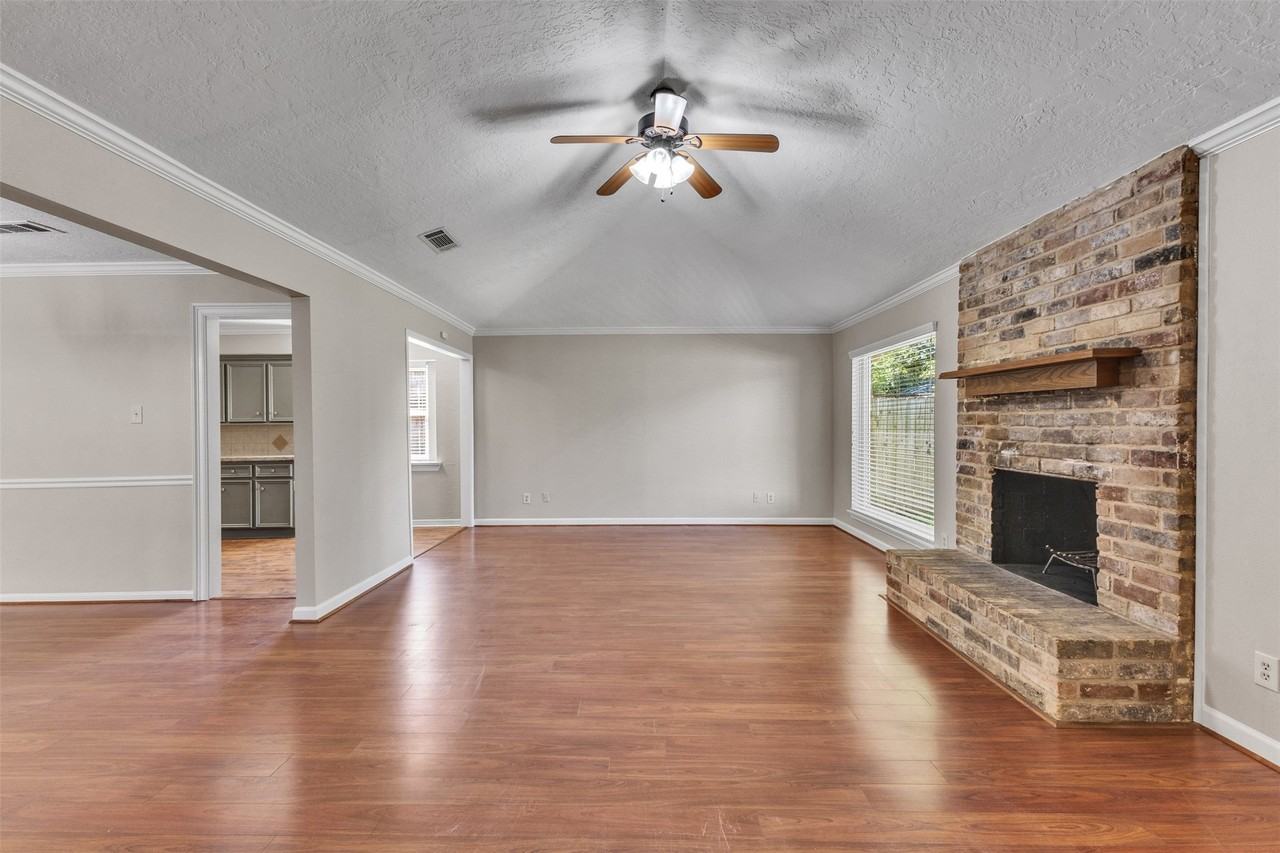 8318 Amurwood Dr #8318 - Photo 2 of 41