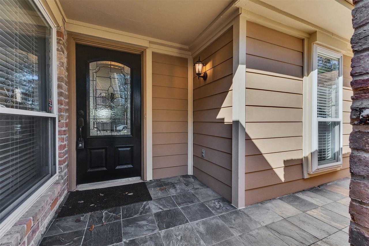 8318 Amurwood Dr #8318 - Photo 6 of 41