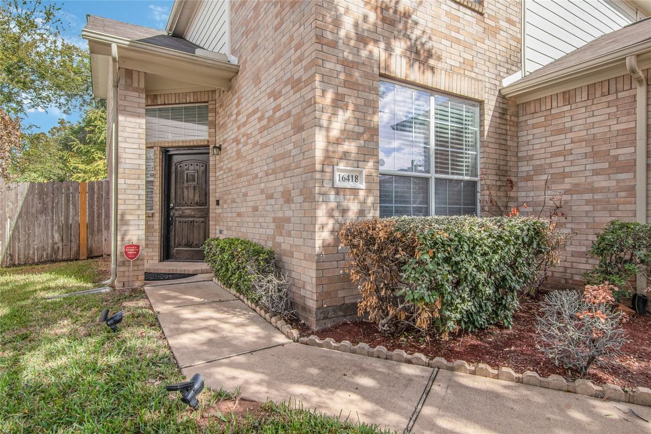 16418 Pademelon Dr #16418 - Photo 3 of 36