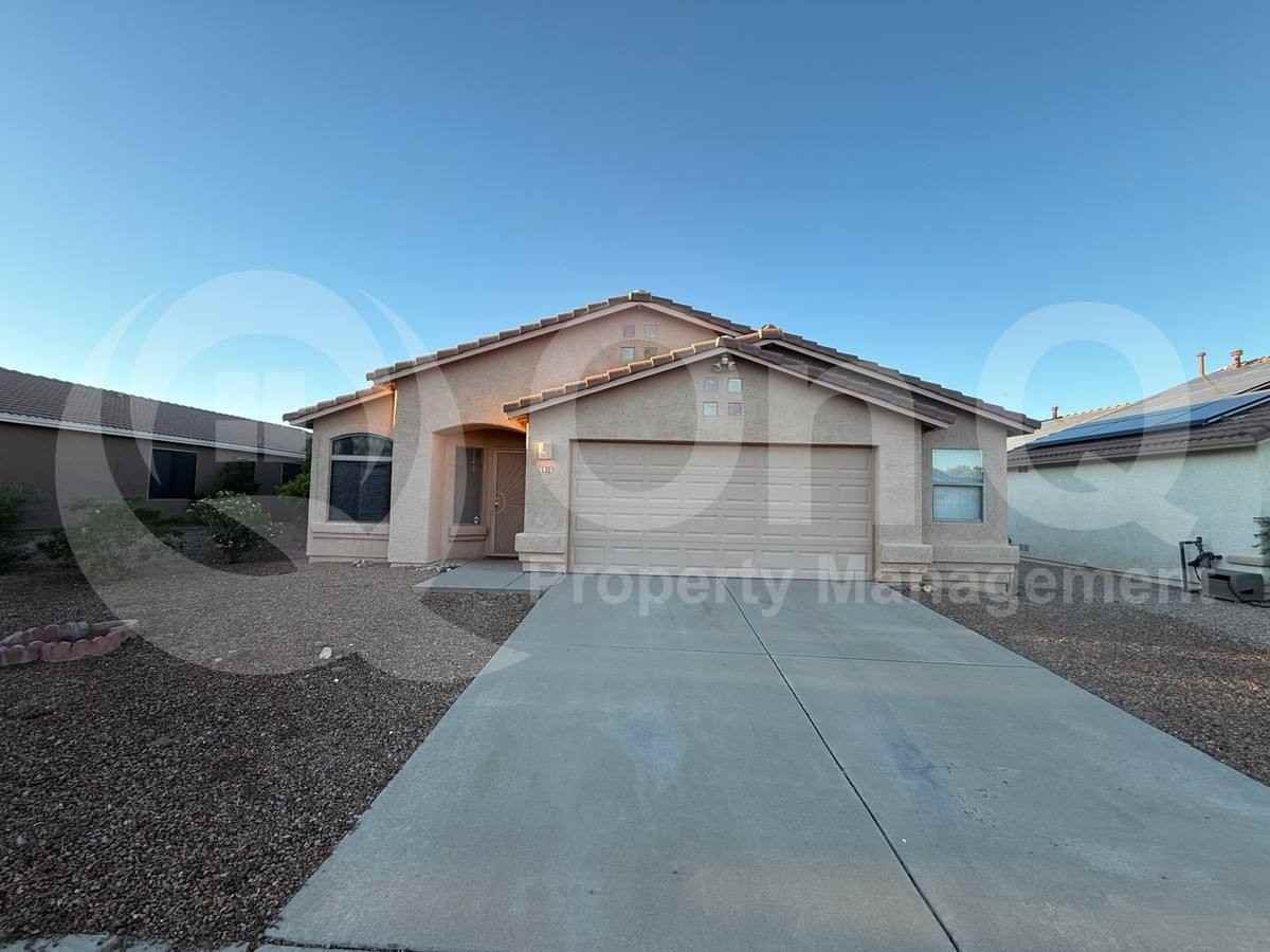 6936 W Sauceda Dr - Photo 2 of 10