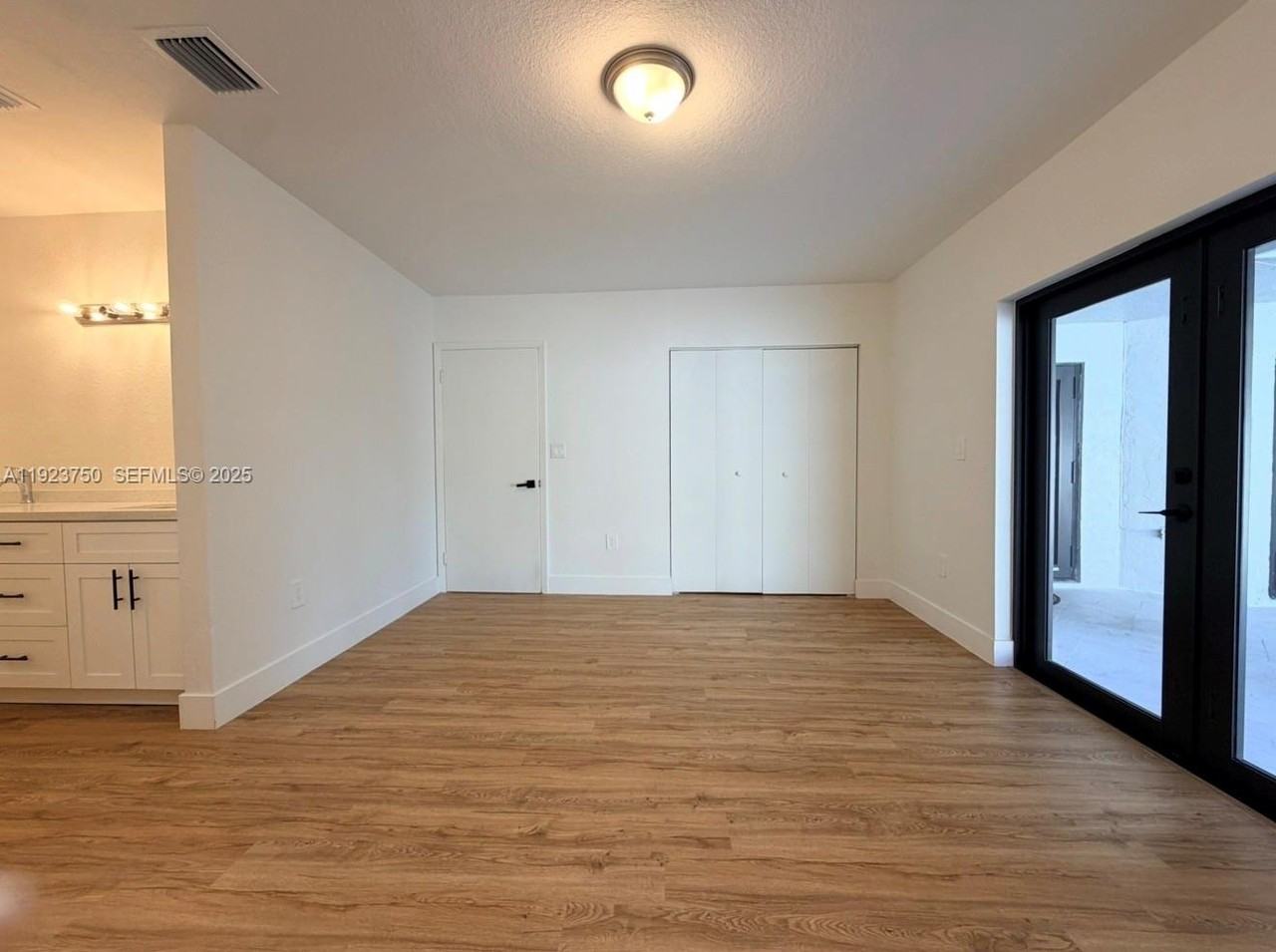 11361 Sw 145th Ave #11361 - Photo 4 of 21