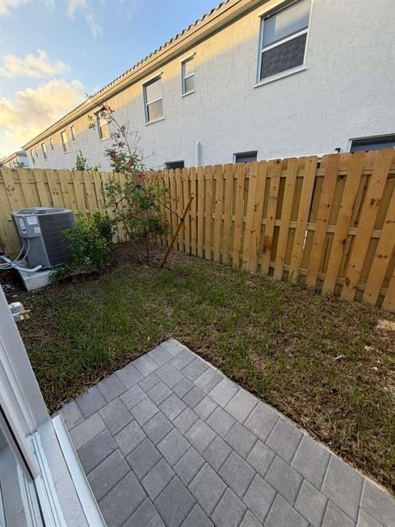 1136 Nw 2nd Ter #1136 - Photo 7 of 18