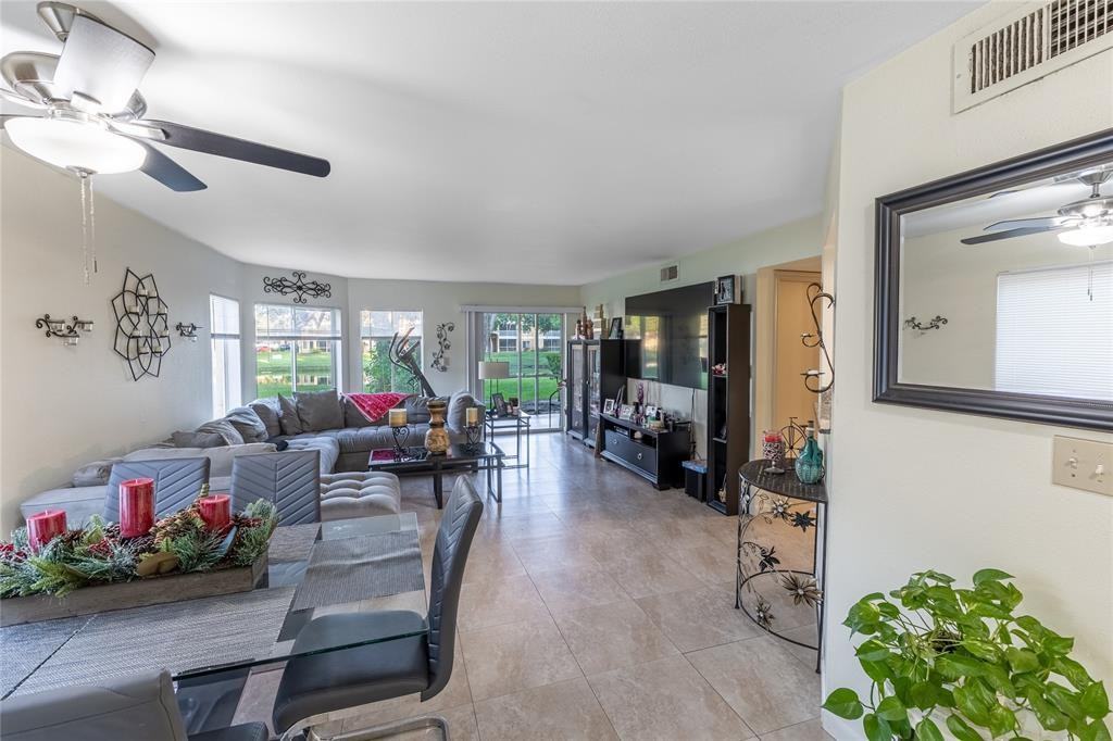 2405 Nw 33rd St #2405-1201 - Photo 3 of 24