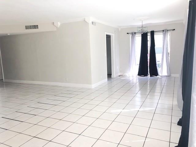 5317 Nw 18th St #53172B - Photo 5 of 9