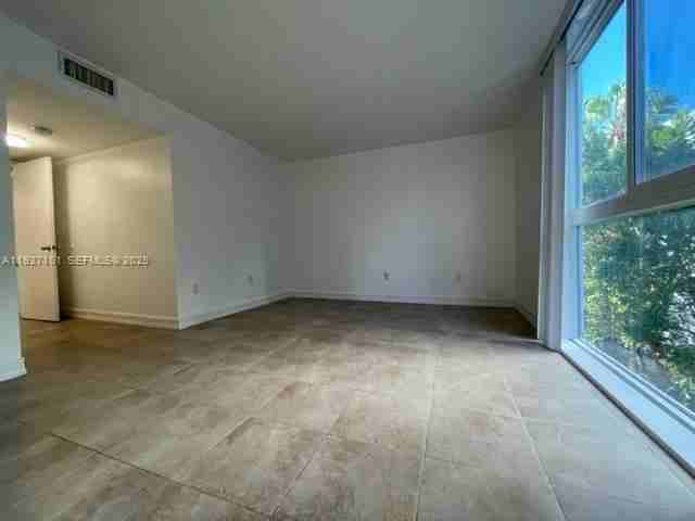 9721 E Bay Harbor Dr #97213C - Photo 3 of 17