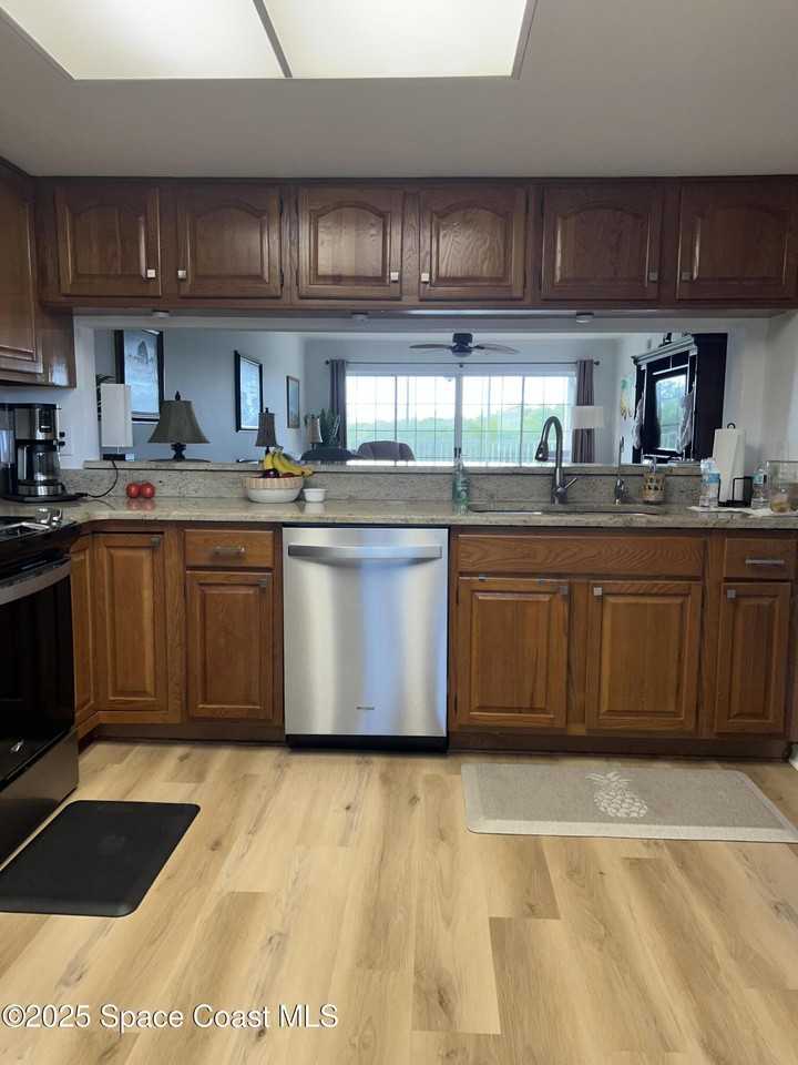 540 S Brevard Ave #540-423 - Photo 6 of 24