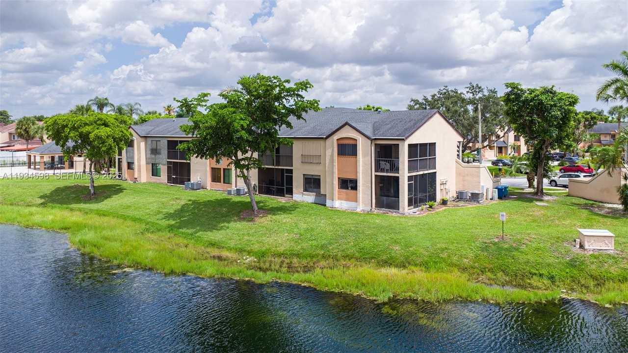 8250 Nw 191st St #825010D - Photo 4 of 23