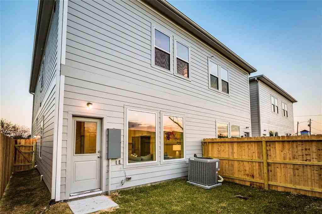 4143 Griggs Rd #4143 - Photo 6 of 15