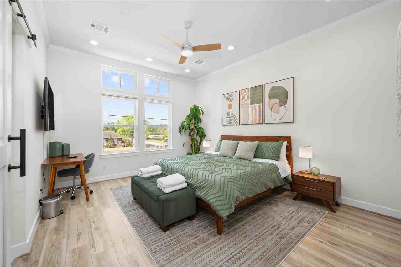 7089 Tierwester St #7089 - Photo 3 of 35