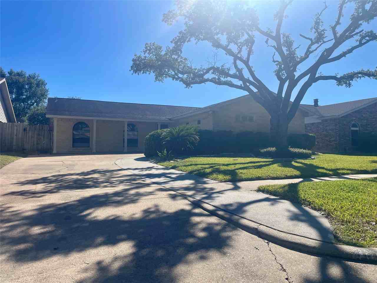 16803 Castle Fraser Dr #16803 - Photo 4 of 22